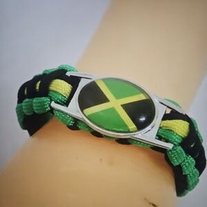 Jamaican Flag  Paracord Bracelet**Unisex Wear**
